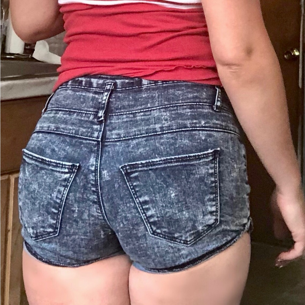 Vintage y2k denim shorts